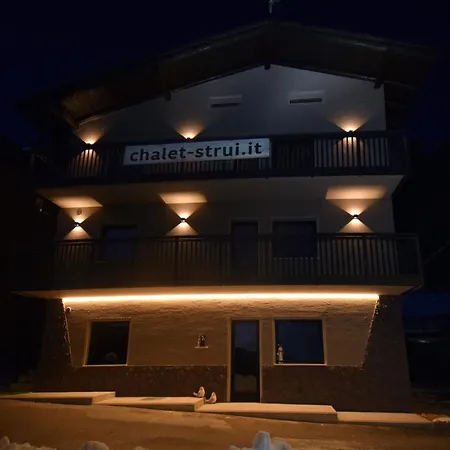 Strui Apartment *